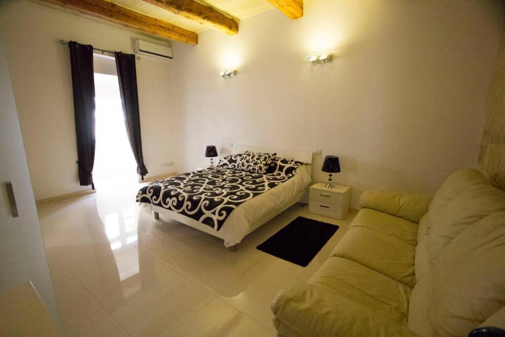 Valletta-Central Duplex Maisonette Ngoại thất bức ảnh
